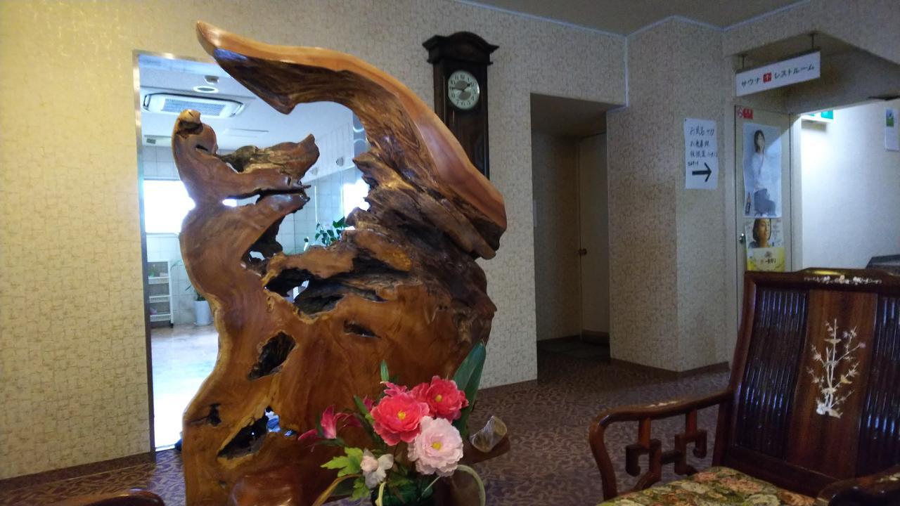 Capsule Hotel Panse Kitakyūshū Eksteriør billede
